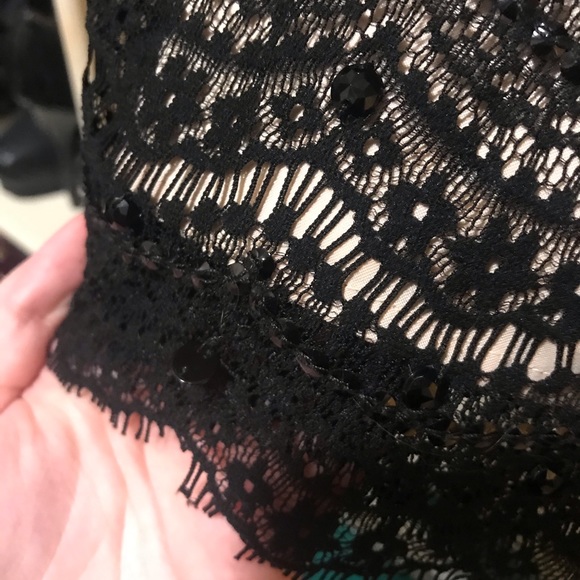 Beautiful Ann Taylor Skirt NWT - Picture 2 of 3